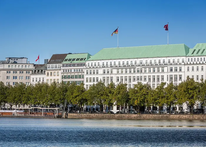 Hotel Fairmont Vier Jahreszeiten 5*