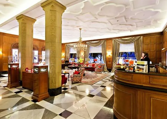 Fairmont Vier Jahreszeiten 5*