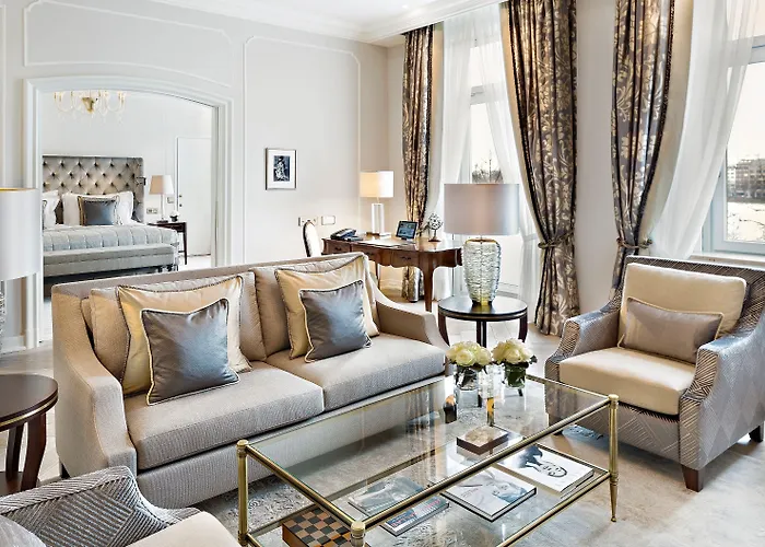 Fairmont Vier Jahreszeiten Hamburg