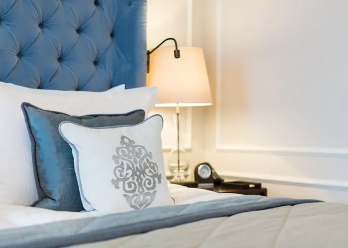 Fairmont Vier Jahreszeiten Hotell 5*