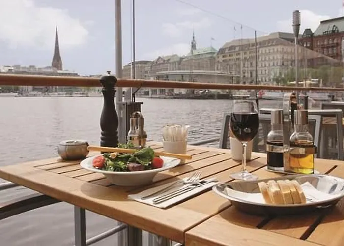 Fairmont Vier Jahreszeiten 5* Hamburg-Harburg