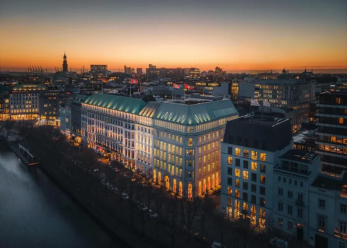 Fairmont Vier Jahreszeiten 5*