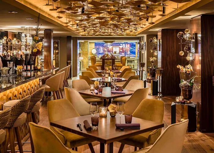 Hotel Fairmont Vier Jahreszeiten 5*