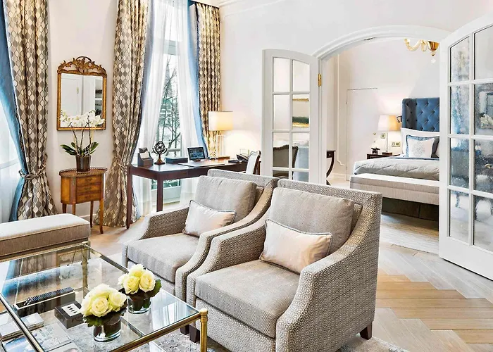 Hotel Fairmont Vier Jahreszeiten 5*